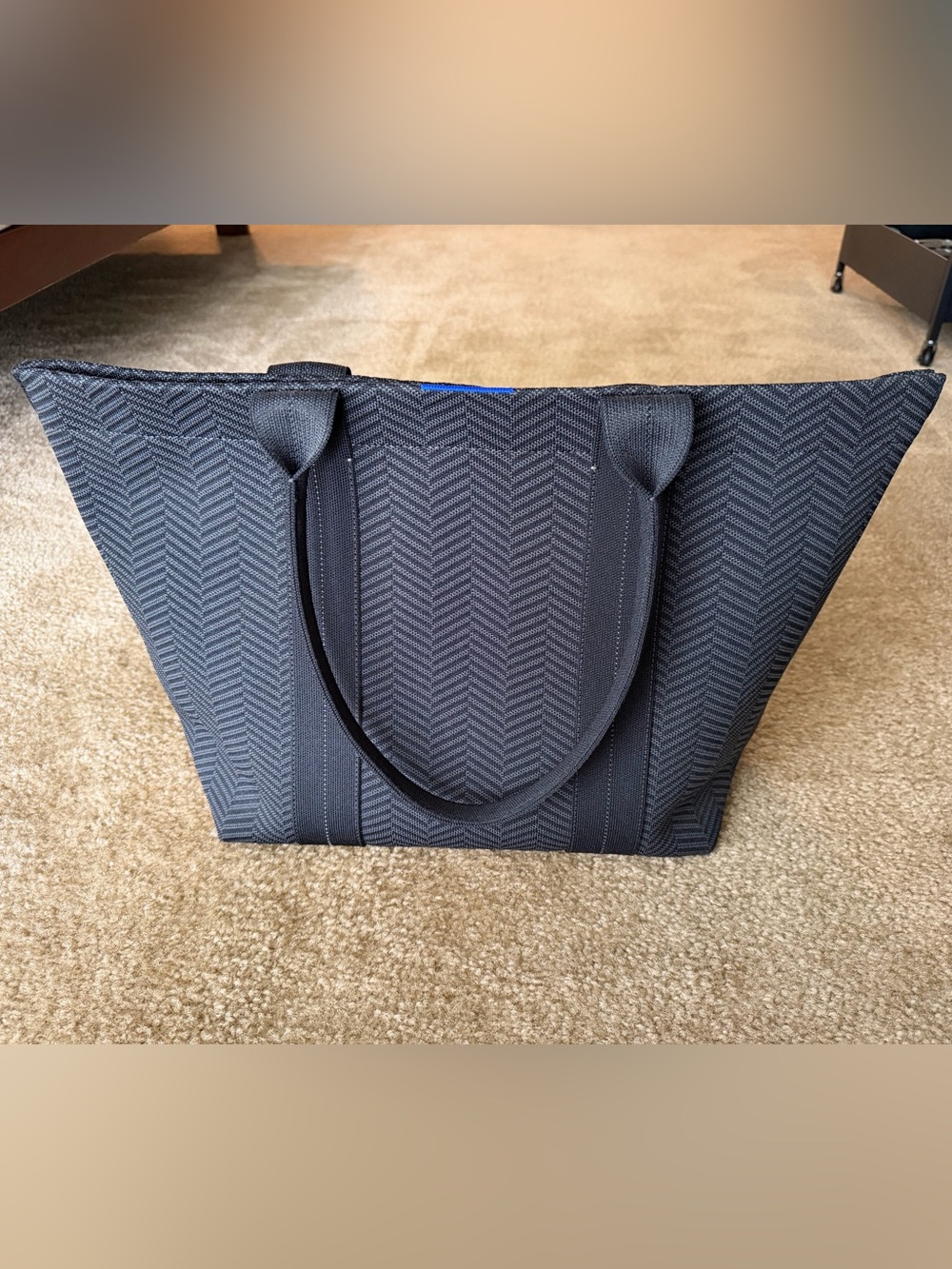 Rothy’s The Essential Tote - black grey chevron